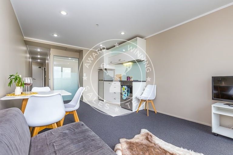 Photo of property in 53 Cook Street, Hamilton East, Hamilton, 3216