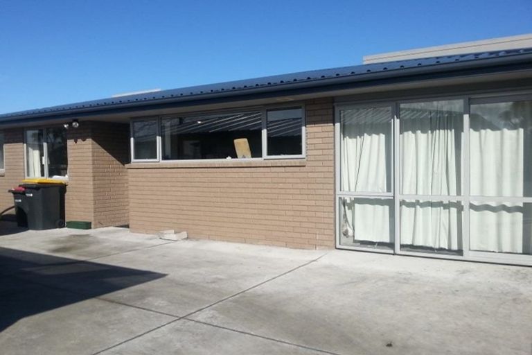 Photo of property in 15 Kyle Street, Riccarton, Christchurch, 8011