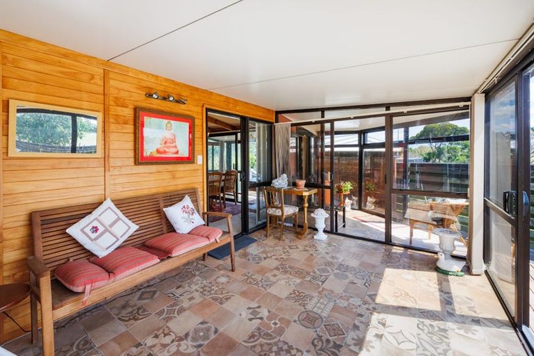 Photo of property in 1 Peter Hall Drive, Kelvin Grove, Palmerston North, 4414