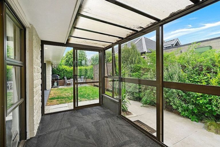 Photo of property in 7 Ringwood Place, Avonhead, Christchurch, 8042