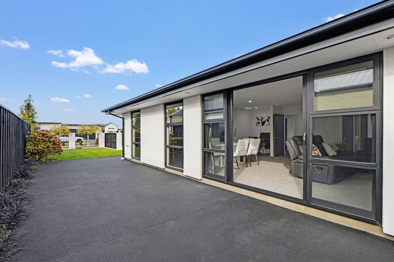 Photo of property in 35 Kahuraki Drive, Pegasus, 7612