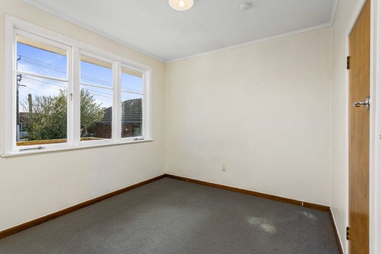 Photo of property in 20 Rosier Road, Glen Eden, Auckland, 0602