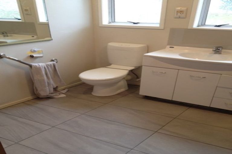 Photo of property in 302 Mitchell Street, Brooklyn, Wellington, 6021