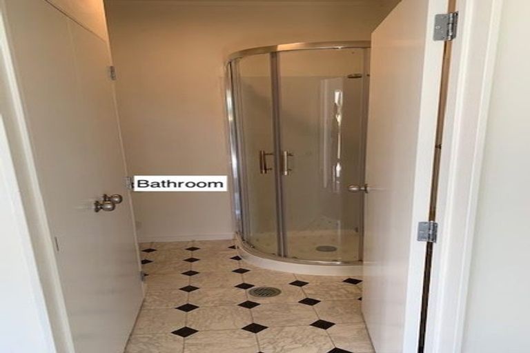 Photo of property in 12 Hugh Brown Drive, New Lynn, Auckland, 0600