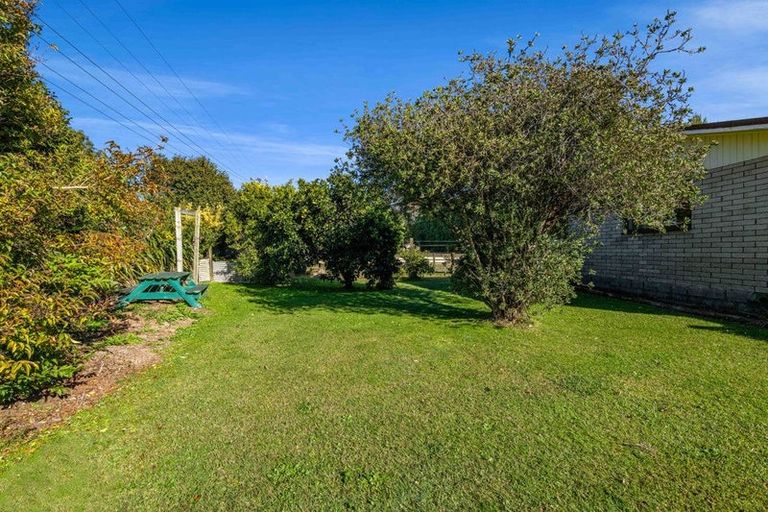 Photo of property in 1407 Devon Road, Brixton, Waitara, 4382