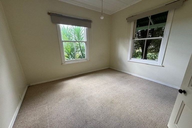 Photo of property in 362 Hillview Road, Bombay, 2675
