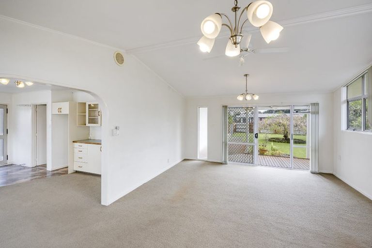 Photo of property in 5 Clarence Cox Crescent, Pirimai, Napier, 4112