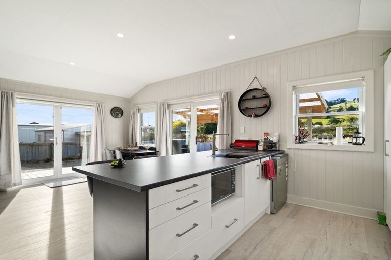 Photo of property in 18 Tiverton Street, Palmerston, 9430