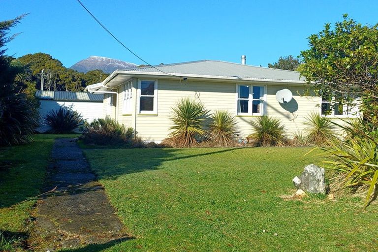 Photo of property in 10 Muturimu Road, Jackson Bay, Haast, 7886