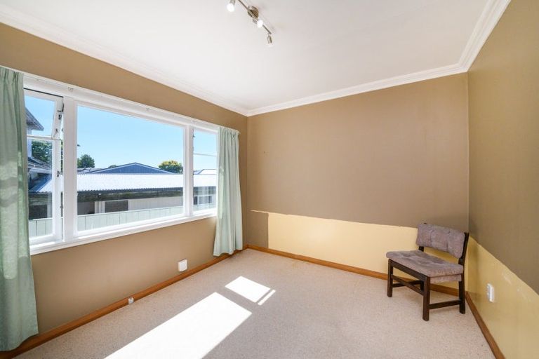Photo of property in 33 Sheffield Street, Awapuni, Palmerston North, 4412