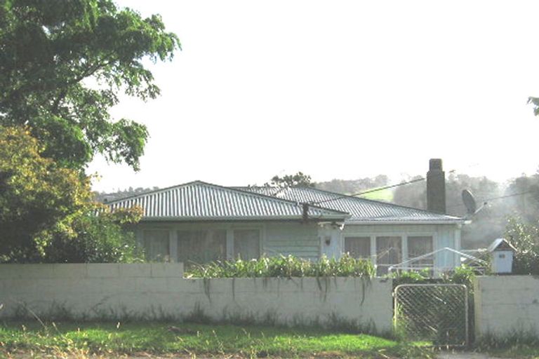 Photo of property in 68 Glen Road, Ranui, Auckland, 0612