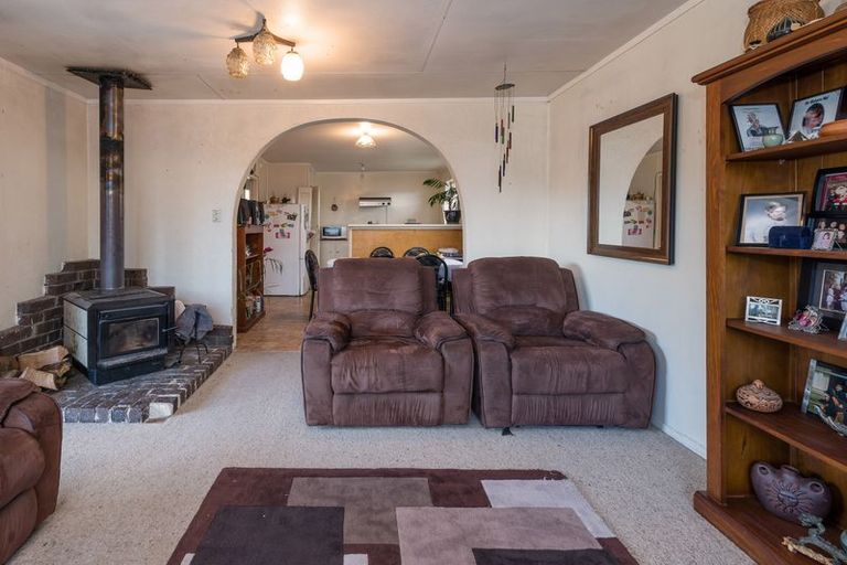 Photo of property in 8 Thackeray Place, Owhata, Rotorua, 3010