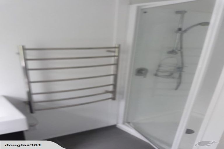 Photo of property in 130 Pikarere Street, Titahi Bay, Porirua, 5022