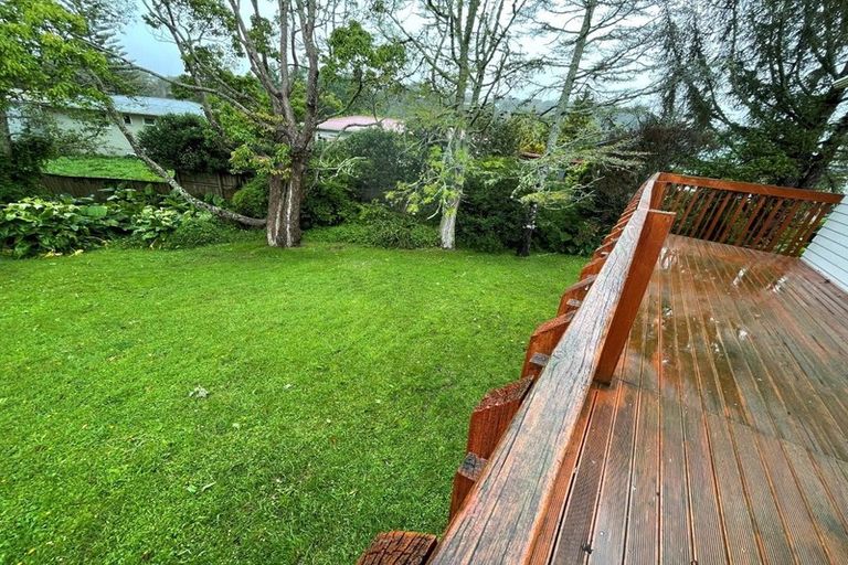 Photo of property in 65 Lauderdale Road, Birkdale, Auckland, 0626