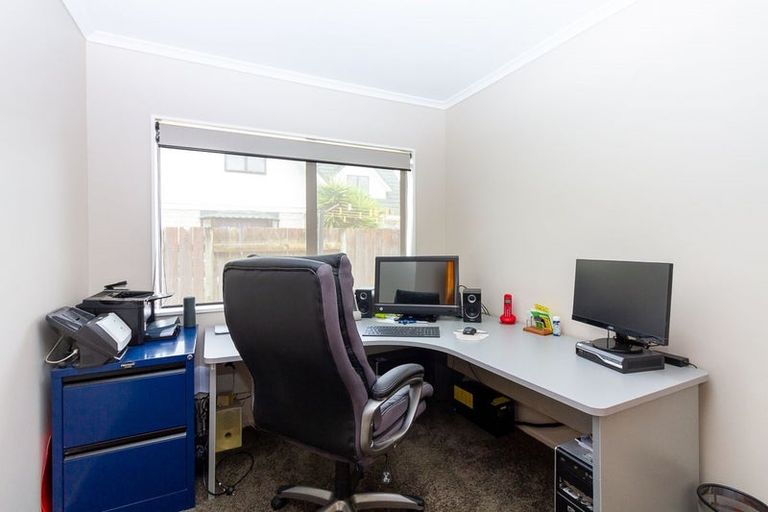 Photo of property in 6 Hanmer Place, Highbury, Palmerston North, 4412