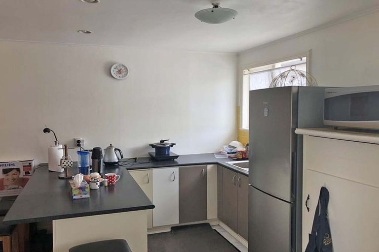 Photo of property in 3/1a Becroft Drive, Forrest Hill, Auckland, 0620