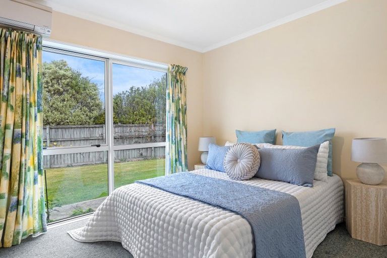 Photo of property in 49 Stonebridge Way, Prebbleton, 7604