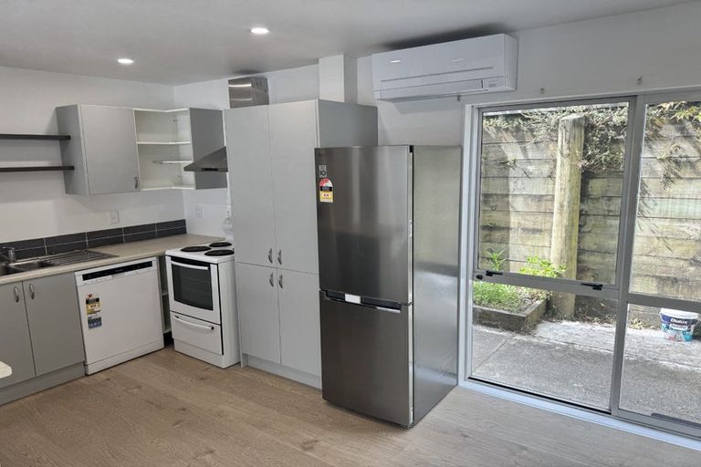 Photo of property in 33u7 Hiropi Street, Newtown, Wellington, 6021