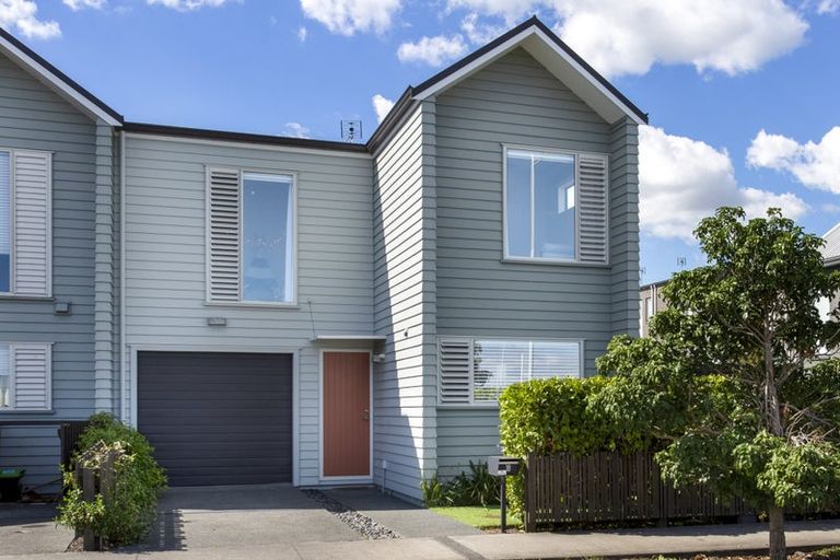 Photo of property in 18 Onekiritea Road, Hobsonville, Auckland, 0616