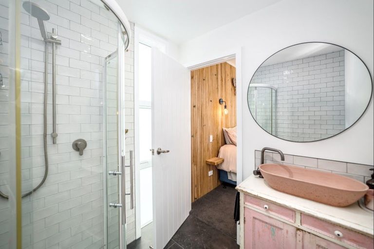 Photo of property in 160 Main Street, Greytown, 5712