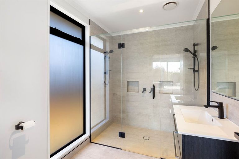 Photo of property in 14d Jozecom Place, Rolleston, 7614