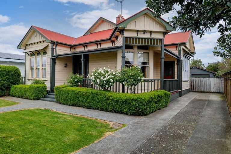 Photo of property in 6 Pascal Street, Palmerston North, 4410