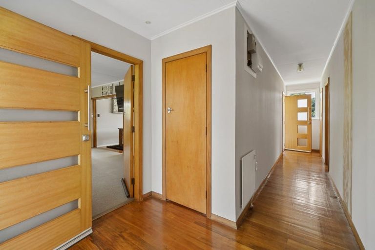 Photo of property in 4 Wera Street, Hawera, 4610