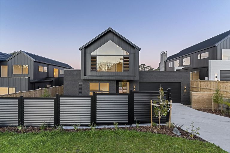 Photo of property in 37 Elliot Street, Howick, Auckland, 2014
