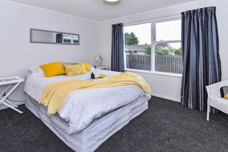 Photo of property in 3 Carbery Place, Manurewa, Auckland, 2102