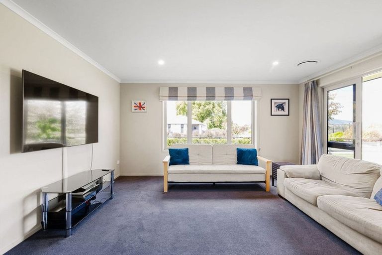 Photo of property in 33 Riverside Lane, Karapiro, Cambridge, 3494