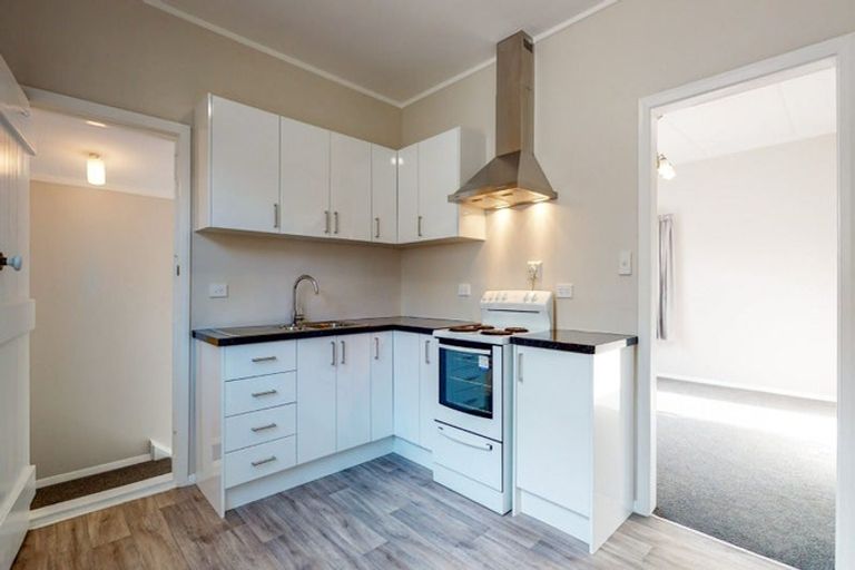 Photo of property in 4a Tarawera Road, Johnsonville, Wellington, 6037