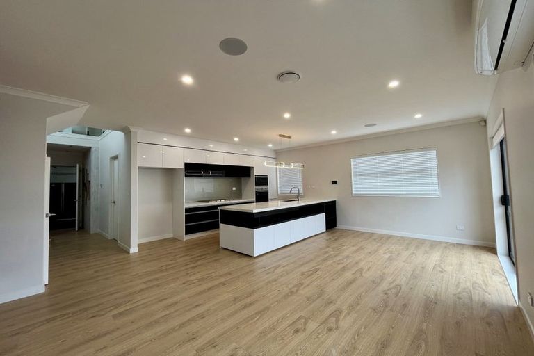 Photo of property in 31 Laquinta Place, Flat Bush, Auckland, 2019