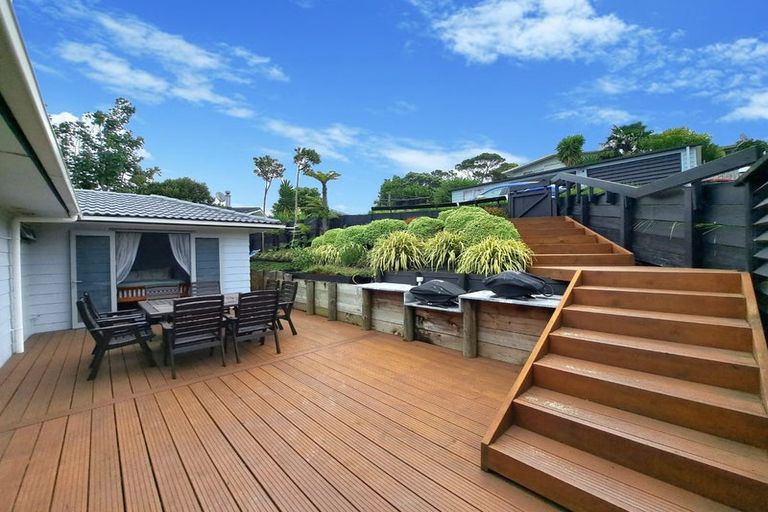 Photo of property in 118 Canongate Street, Birkdale, Auckland, 0626