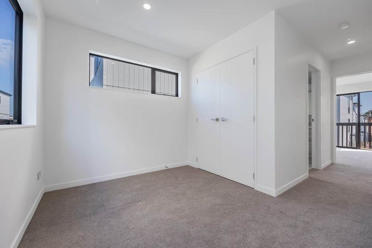Photo of property in 6/57 Kervil Avenue, Te Atatu Peninsula, Auckland, 0610