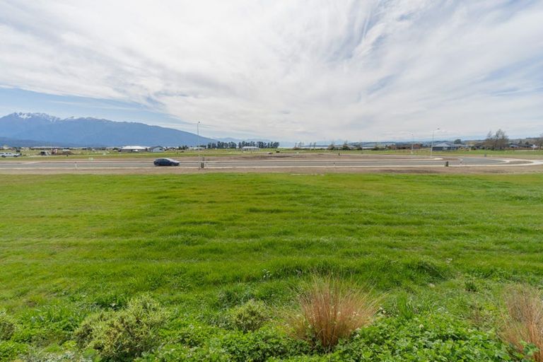 Photo of property in 5 Moana Street, Ohope, 3121