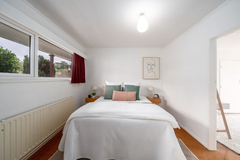 Photo of property in 9 Caesars Place, Churton Park, Wellington, 6037