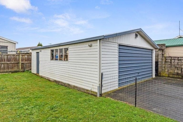 Photo of property in 7 Crosher Place, Silverdale, Hamilton, 3216