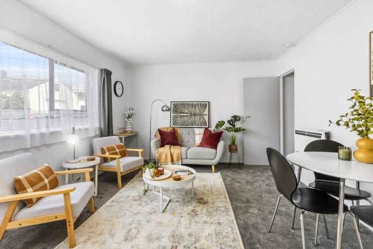 Photo of property in 52u3 Russell Terrace, Berhampore, Wellington, 6023