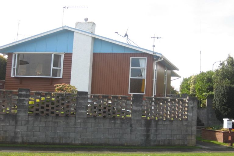 Photo of property in 50 Rosendale Avenue, Spotswood, New Plymouth, 4310