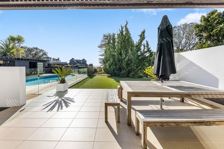 Photo of property in 303 Beach Road, Campbells Bay, Auckland, 0630