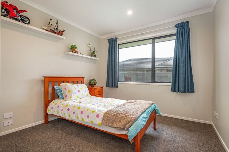 Photo of property in 11 Pearl Grove, Ashhurst, 4810