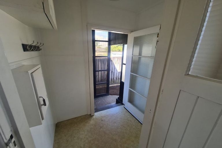Photo of property in 13f1&2 Bedford Street, Fitzroy, New Plymouth, 4312