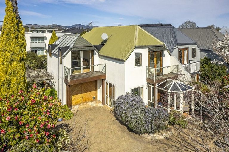 Photo of property in 1/67 Cox Street, Merivale, Christchurch, 8014