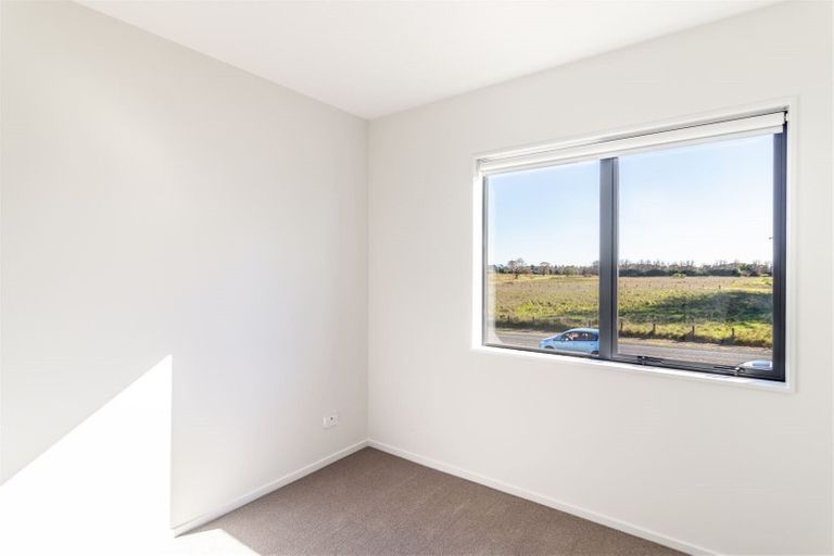 Photo of property in 1d Falabella Lane, Karaka, Papakura, 2113
