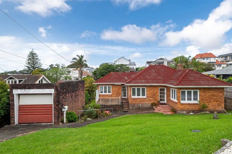 Photo of property in 3 Rarere Road, Hauraki, Auckland, 0622