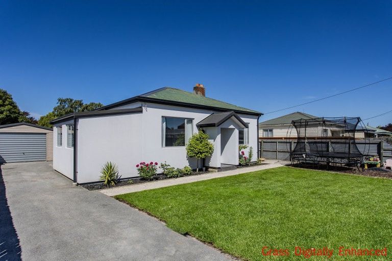 Photo of property in 32 Wilson Street, Islington, Christchurch, 8042