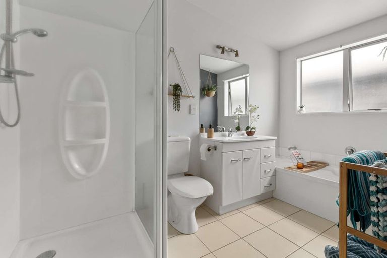 Photo of property in 40e Miro Street, Mount Maunganui, 3116