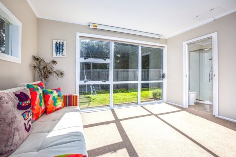 Photo of property in 9 Brora Crescent, Papakowhai, Porirua, 5024