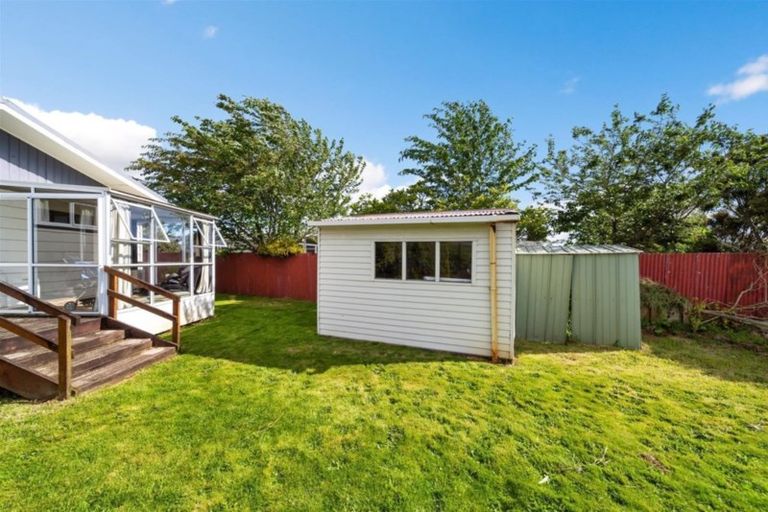 Photo of property in 7 Ngaio Place, Hawera, 4610