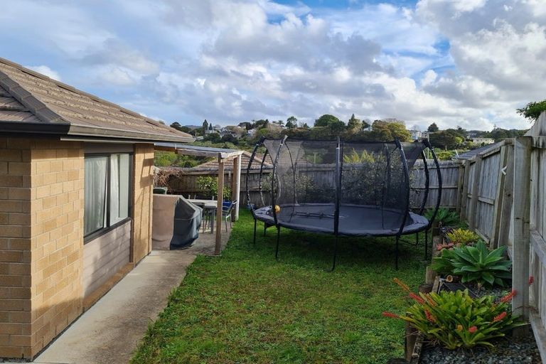Photo of property in 67 Ridgeway Drive, Te Kamo, Whangarei, 0112